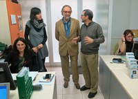 Xavier Rodamilans visita la asociación Antisida de Lleida